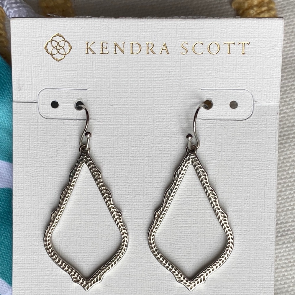 Kendra Scott Sophia Earrings Silver